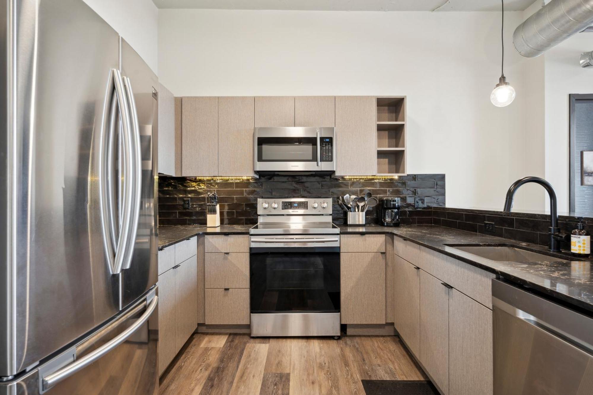 Large 3Br Apts & Studios, Free Parking, Gym, Game Room 费城 外观 照片